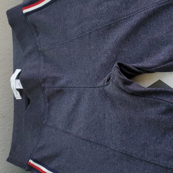 5/$25 Old Navy Active Pants - Picture 4 of 4